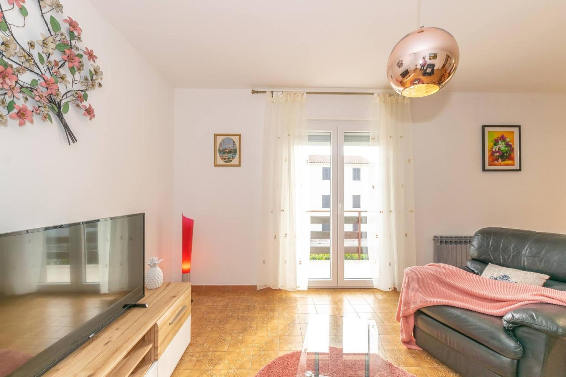 Family House With 2 Apartments - Irma Medulin Exteriér fotografie