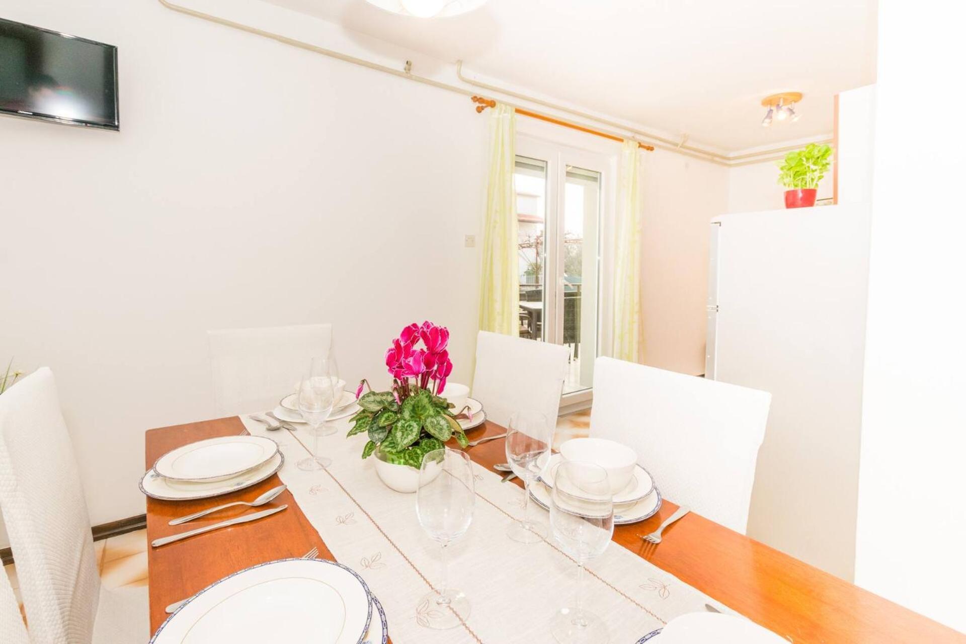 Family House With 2 Apartments - Irma Medulin Exteriér fotografie