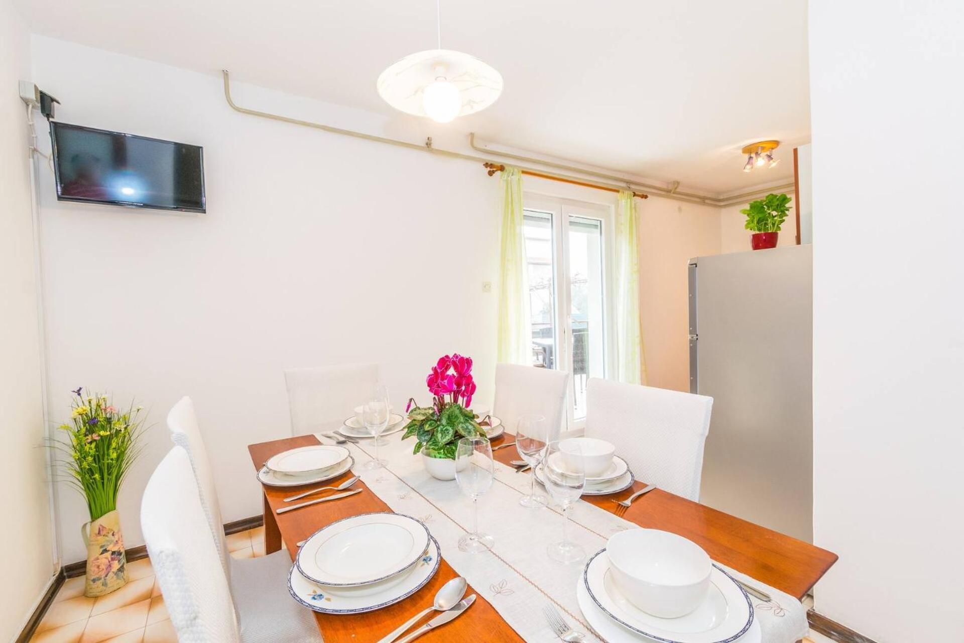 Family House With 2 Apartments - Irma Medulin Exteriér fotografie