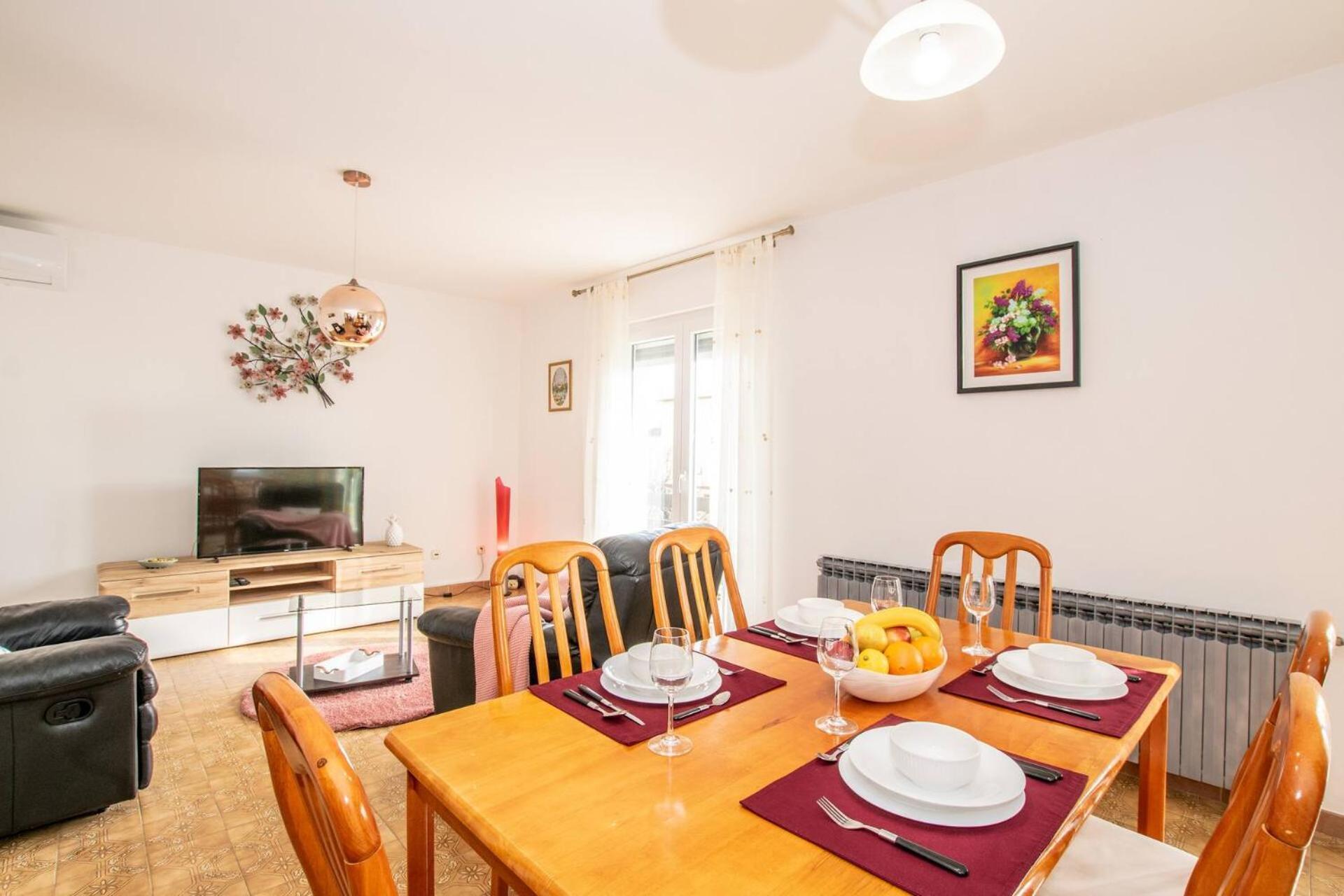 Family House With 2 Apartments - Irma Medulin Exteriér fotografie
